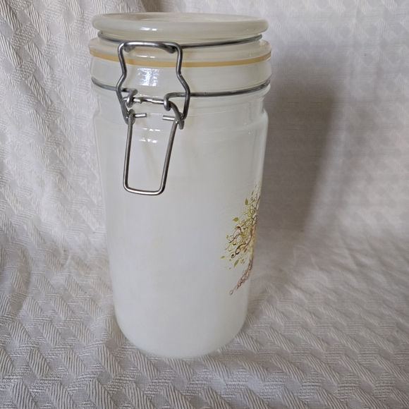 Glass Jar with Tree Design Frosted With Metal Latch - Picture 4 of 10